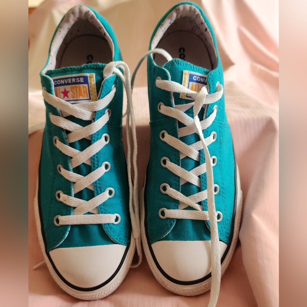 Converse Low Top